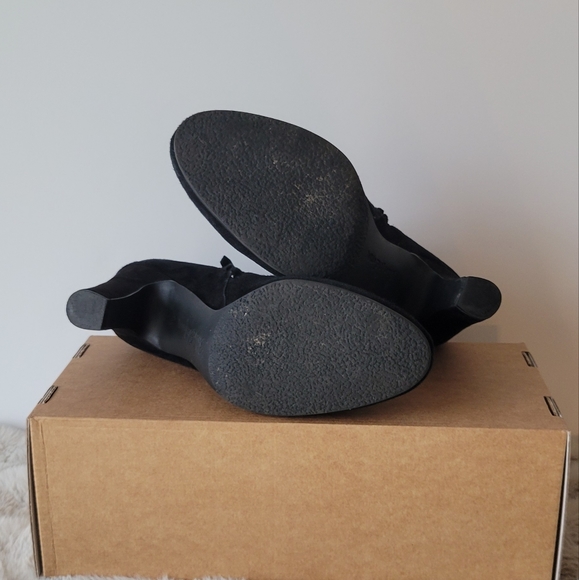 Sam Edelman Shelby Booties - Picture 5 of 7